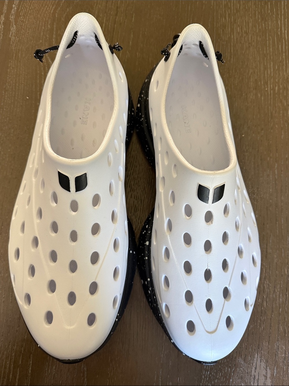 KANE REVIVE Recovery  Shoes